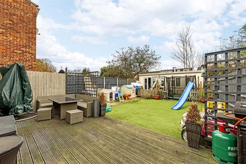 33 Lambert Avenue, Richmond, TW9 4QS