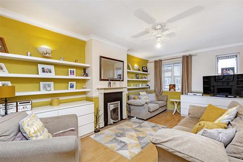 33 Lambert Avenue, Richmond, TW9 4QS