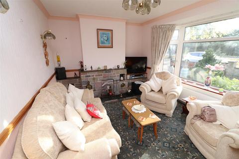 18 Beech Avenue, Stretton, Burton-on-trent, DE13 0DT