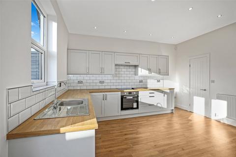 32 Coach Road, Wakefield, WF1 3EZ