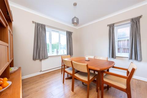 4 Edgemoor Road, Frimley, Camberley, GU16 9QY