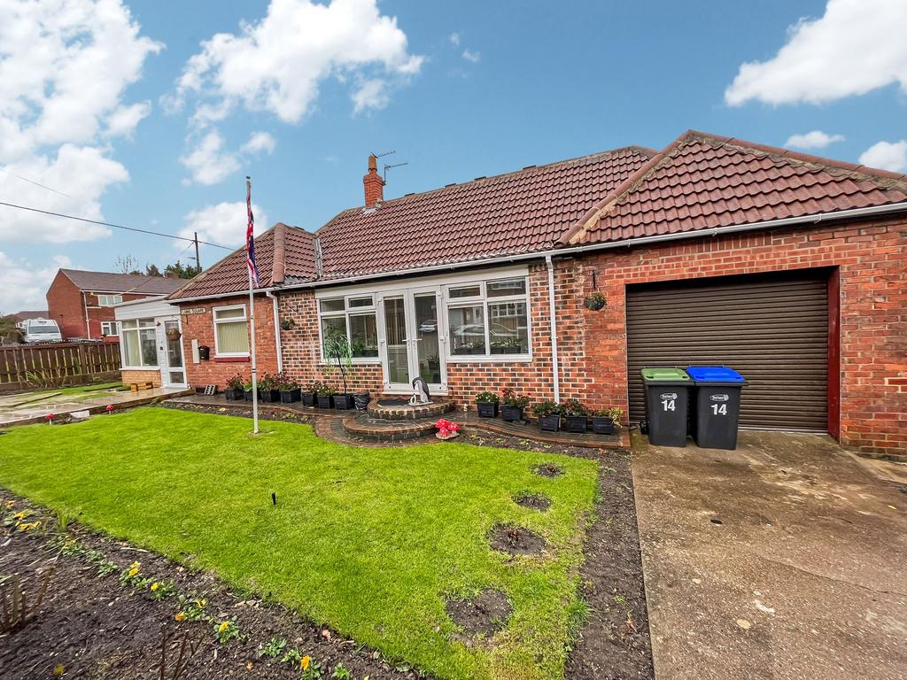 Laing Square, Wingate, Durham, TS28 5JE 2 bed bungalow for sale £110,000