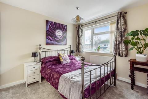 18 Boucher Close, Grove, Wantage, OX12 0NE
