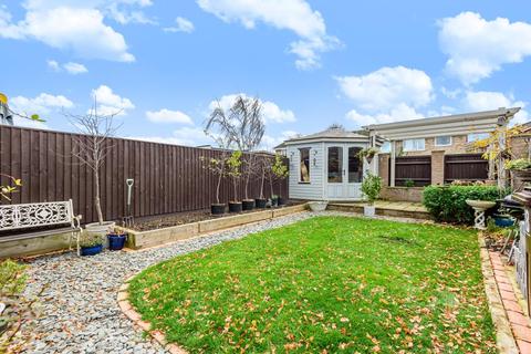 18 Boucher Close, Grove, Wantage, OX12 0NE