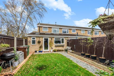 18 Boucher Close, Grove, Wantage, OX12 0NE
