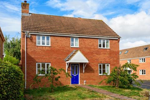 4 bedroom detached house to rent, Swindon,  Wiltshire,  SN25