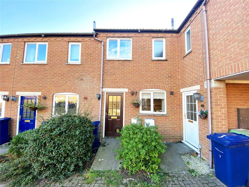 Japonica Close, Churchdown, Gloucester, Gloucestershire, GL3 2 bed