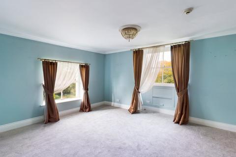 2 bedroom apartment for sale - Laleham Abbey, Laleham Park, Staines-upon-Thames, Surrey, TW18