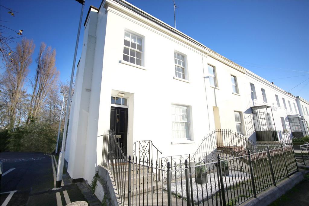 Bath Parade, Cheltenham, Gloucestershire, GL53 4 bed end of terrace house £2,250 pcm (£519 pw)