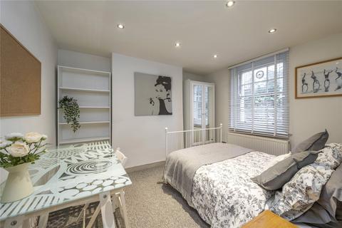 2 bedroom flat for sale - Camden Road, London