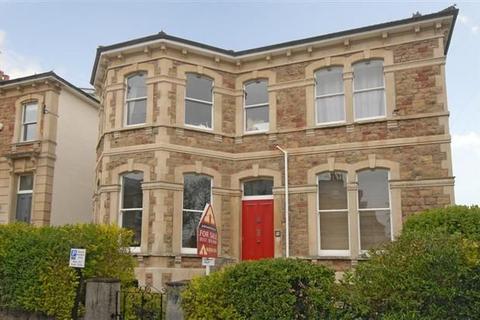 3 bedroom apartment to rent, Garden Flat, Cotham Gardens, Bristol