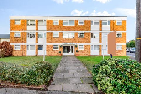 1 bedroom flat for sale - Staines-upon-Thames,  Surrey,  TW18