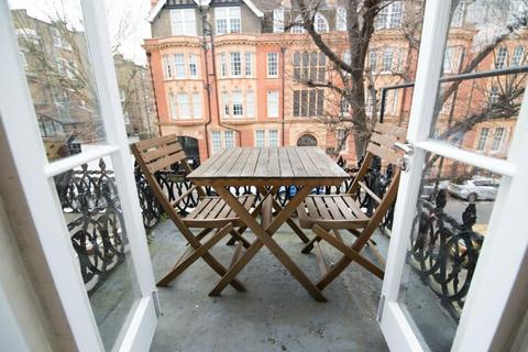 2 bedroom flat to rent, CROMWELL CRESCENT, KENSINGTON, SW5