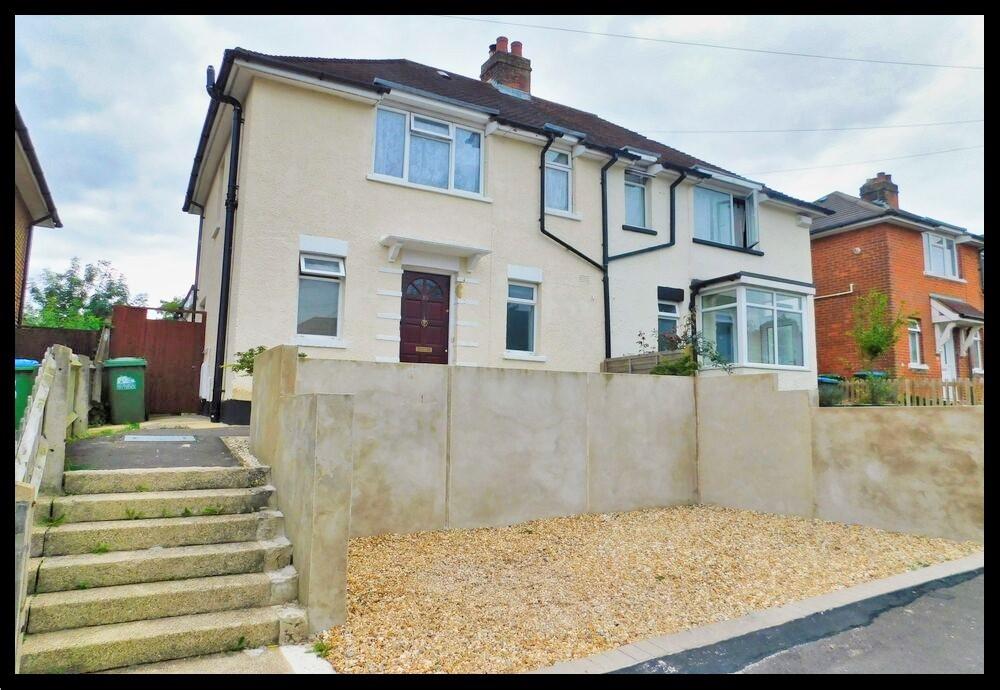 Conifer Road, Southampton SO16 3 bed semidetached house £270,000