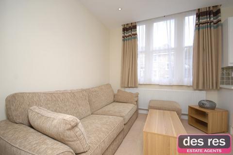 1 bedroom flat to rent, Canfield Gardens, London, London, NW6
