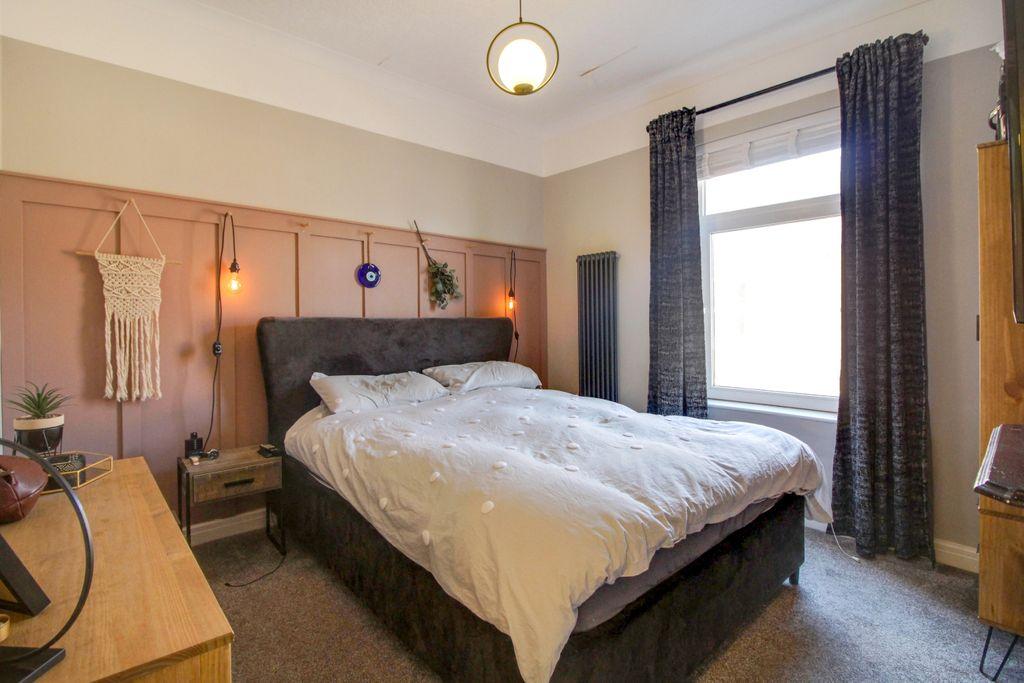 Bedroom 1 (Double)