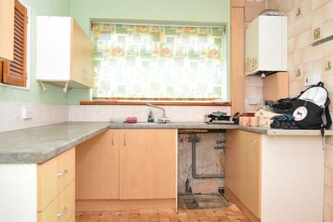 6 Bernice Avenue, Chadderton, Oldham, OL9 8QJ