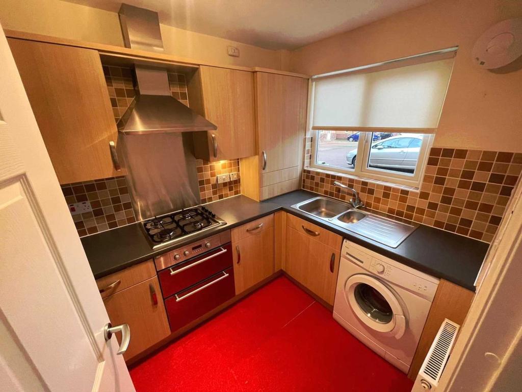 Willow Drive, Johnstone 2 bed house £650 pcm (£150 pw)