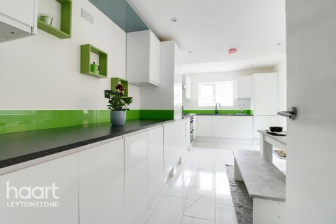 5 Belton Road, London, E11 3JD
