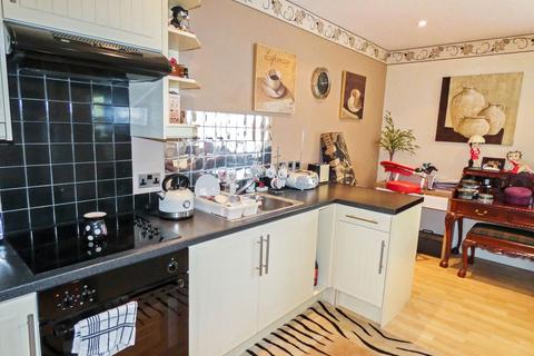 2 bedroom flat for sale, Heritage Court, Darlington , Darlington, Durham, DL3 6SS