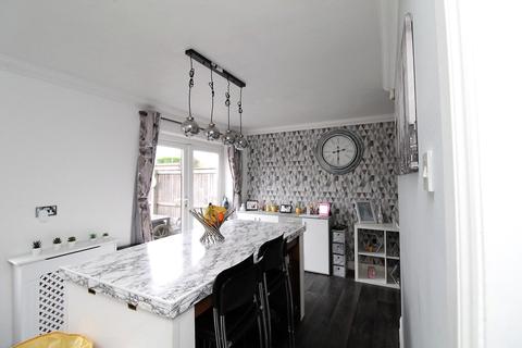 3 Linnet Close, Patchway, Bristol, BS34 5RL