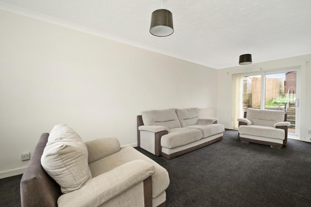 Cleikimin Crescent, Ballingry, KY5 2 bed end of terrace house £89,500