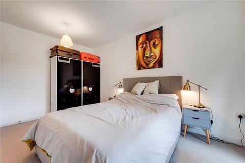 2 bedroom apartment for sale - Brannigan Way, Edgware, HA8