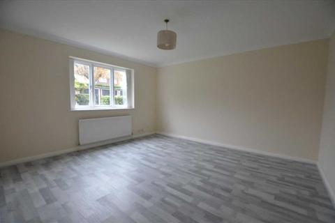 2 bedroom apartment for sale - Chatsworth Court, Marsh Lane, Stanmore