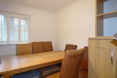 Wren Cottage, 2 Walkmill, Dobcross, Oldham, OL3 5BU