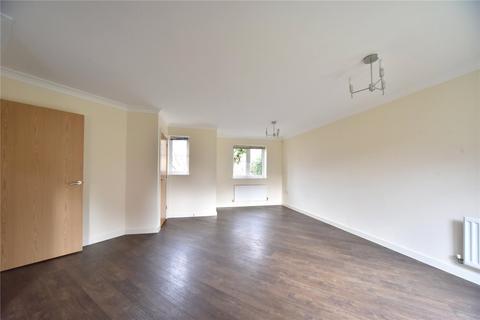 3 bedroom semi-detached house to rent, Larch Way, Red Lodge, Suffolk, IP28