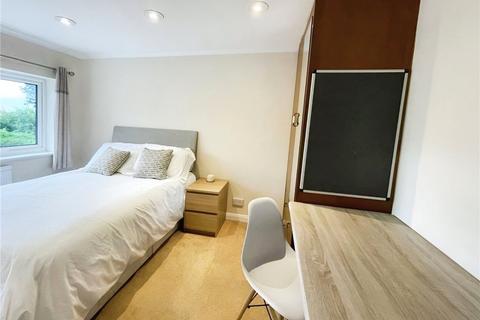 6 bedroom end of terrace house to rent, Broadacres, Guildford, Surrey, GU3