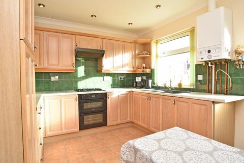 3 Avenue Close, Harrogate, HG2 7LJ