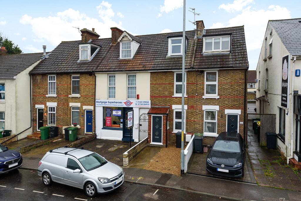 Tonbridge Road, Barming 3 bed terraced house £250,000