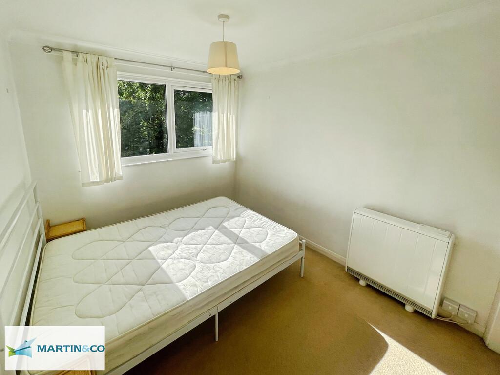 Apartment in Reading - View 5