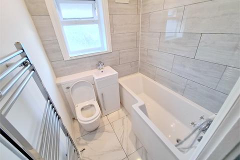 5 Lincombe Road, Bromley, BR1 5HJ