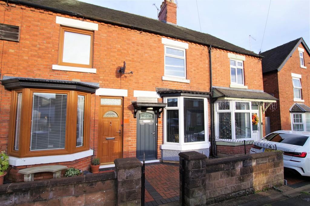 Leighton Road, Uttoxeter, Stafffordshire 3 bed terraced house £170,000