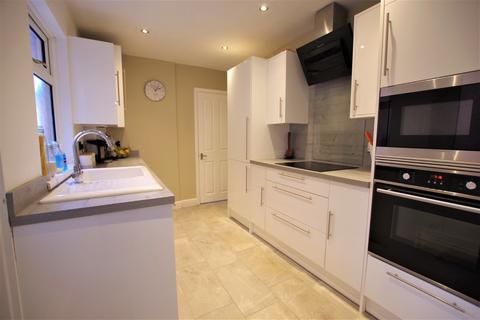 29 Leighton Road, Uttoxeter, ST14 8BL