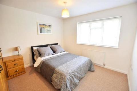 1 bedroom in a house share to rent, Viking, Bracknell