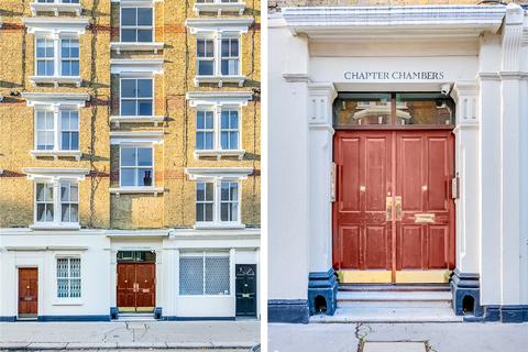 7 Chapter Chambers, London, SW1P 4NR