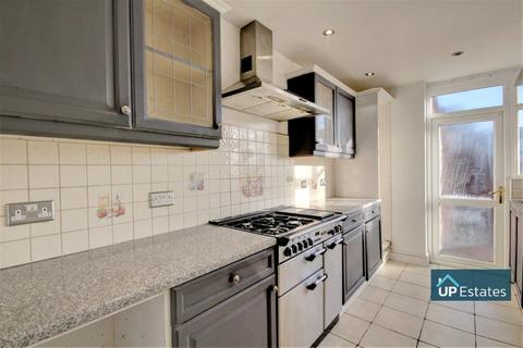 44 Silverdale Close, Coventry, CV2 1PX