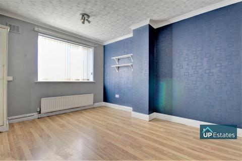 44 Silverdale Close, Coventry, CV2 1PX