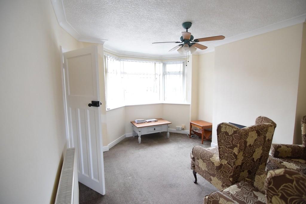 Winton Avenue, Blackpool 2 bed terraced house £550 pcm (£127 pw)