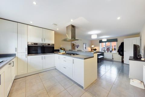 5 bedroom detached house for sale - Foresters Lane, Silverstone