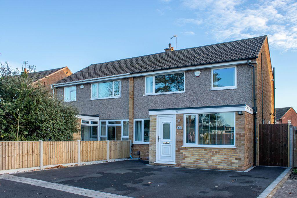 Dovedale Avenue, Long Eaton NG10 3HT 3 bed semidetached house £240,000