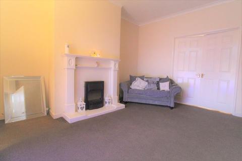 18 Back Field, Thornton, Bradford, BD13 3EX