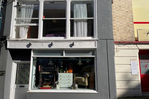 39 Fore Street, Ilfracombe, EX34 9DJ