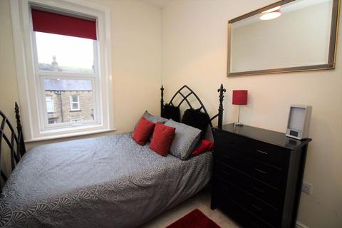 41 Abbey Walk, Halifax, HX3 0AJ