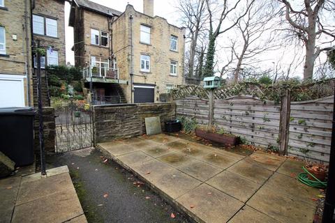 41 Abbey Walk, Halifax, HX3 0AJ