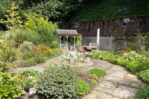 81 New Forest Drive, Brockenhurst, SO42 7QT