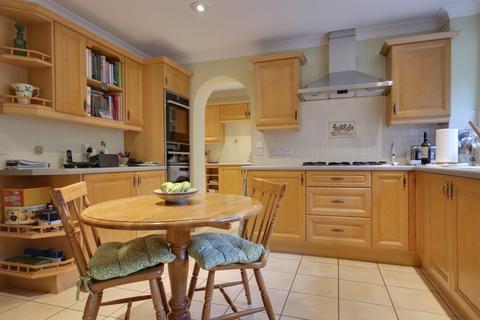 81 New Forest Drive, Brockenhurst, SO42 7QT